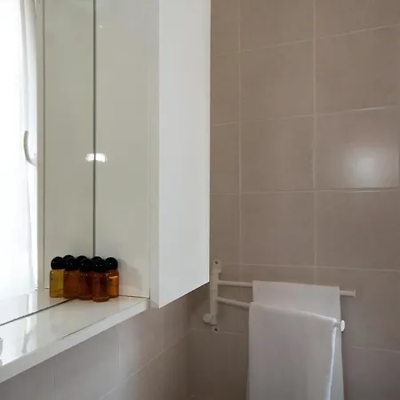 Apartment Ferienwohnung In Mit Garten